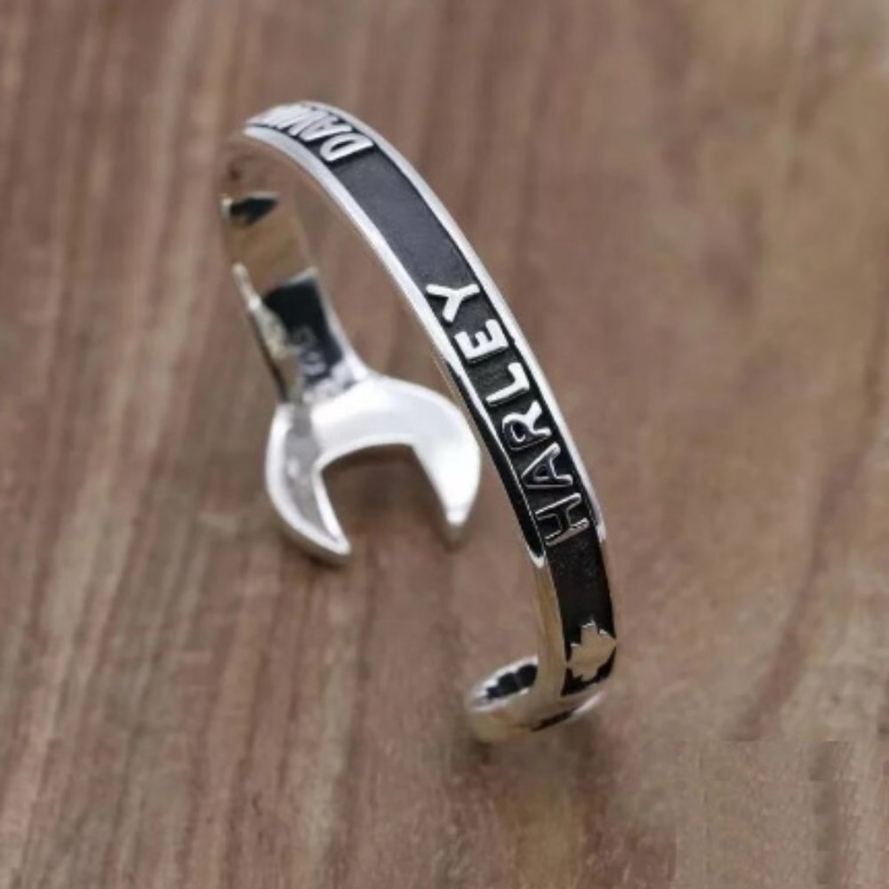 Harley Davidson HD Wristband Biker Bracelet Riders H-D Script Cuff Brace… - Picture 6 of 7